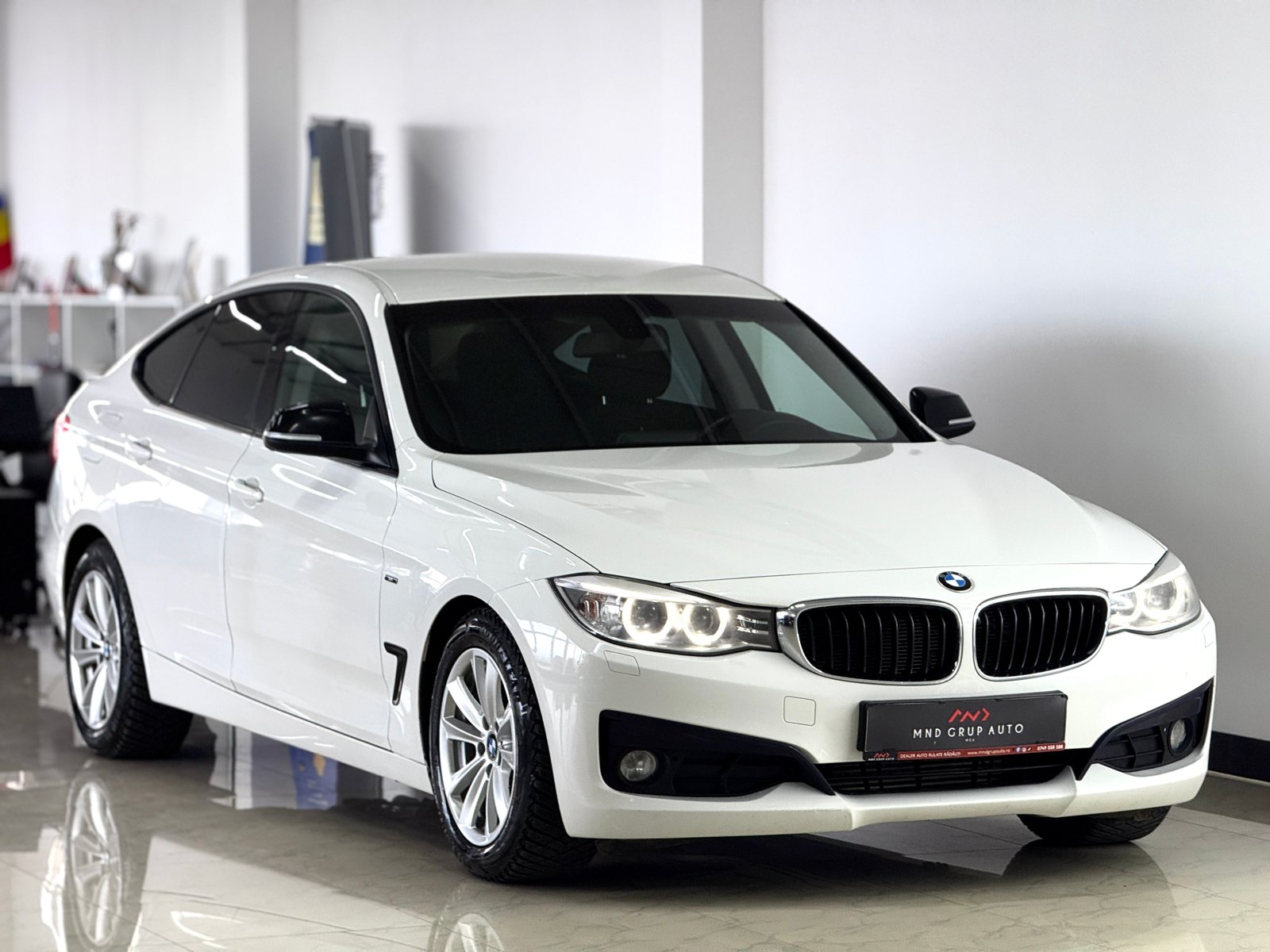 2013 BMW Seria 3 320d GT xDrive Sport Line